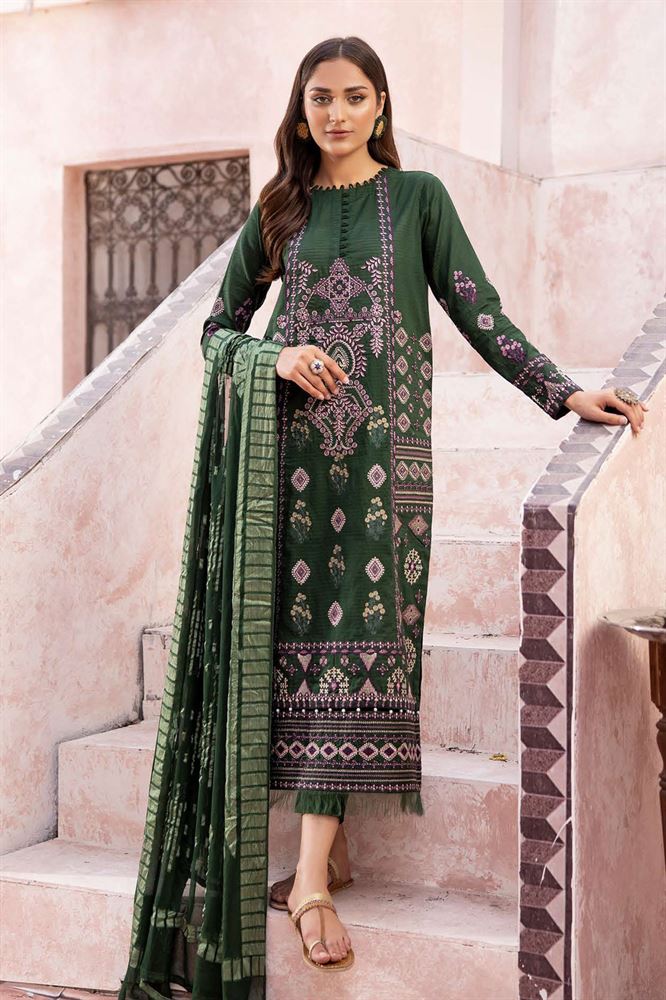 Evara Ethnic Wear - Fusion of Tradition and Modernity