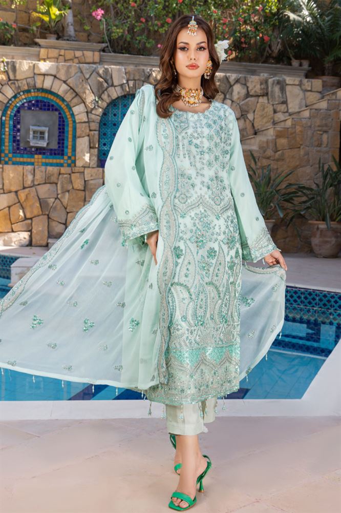 Mahpara unstitched collection with intricate patterns